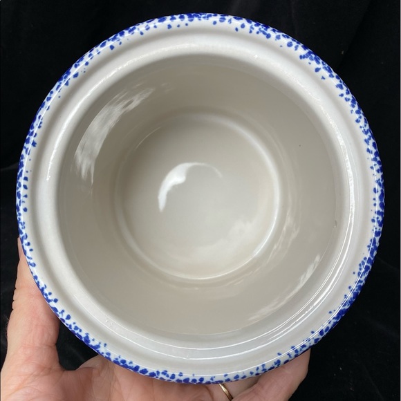 Vintage Heart Sponge Painted Blue & Red Ceramic/Stoneware Canister with Lid - Picture 7 of 16